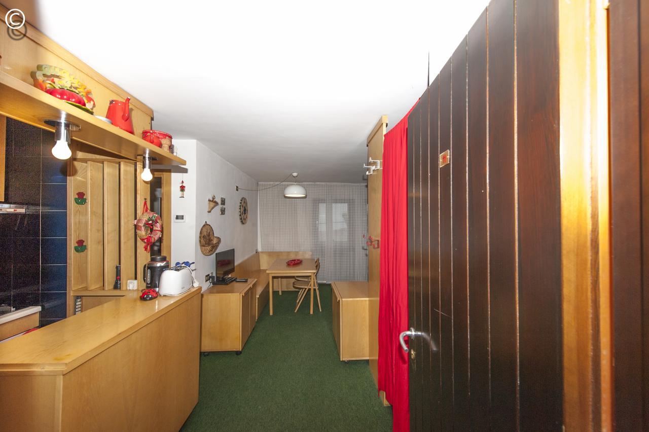 Breuil Cervinia Near Funicular Apartment With Private Garage Exterior photo